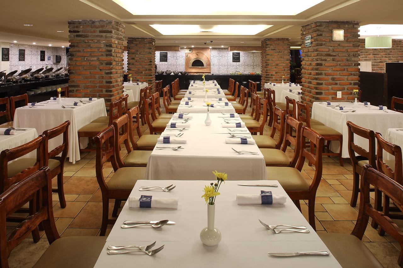 Emporio Reforma Hotell Mexico by Eksteriør bilde Restaurant