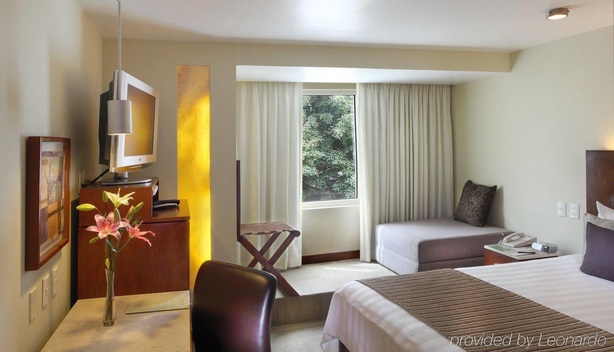Emporio Reforma Hotell Mexico by Eksteriør bilde A room at the hotel